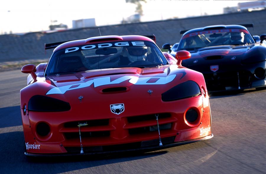  Dodge Viper Competition Coupe 2003 года  (фото 8 из 36)